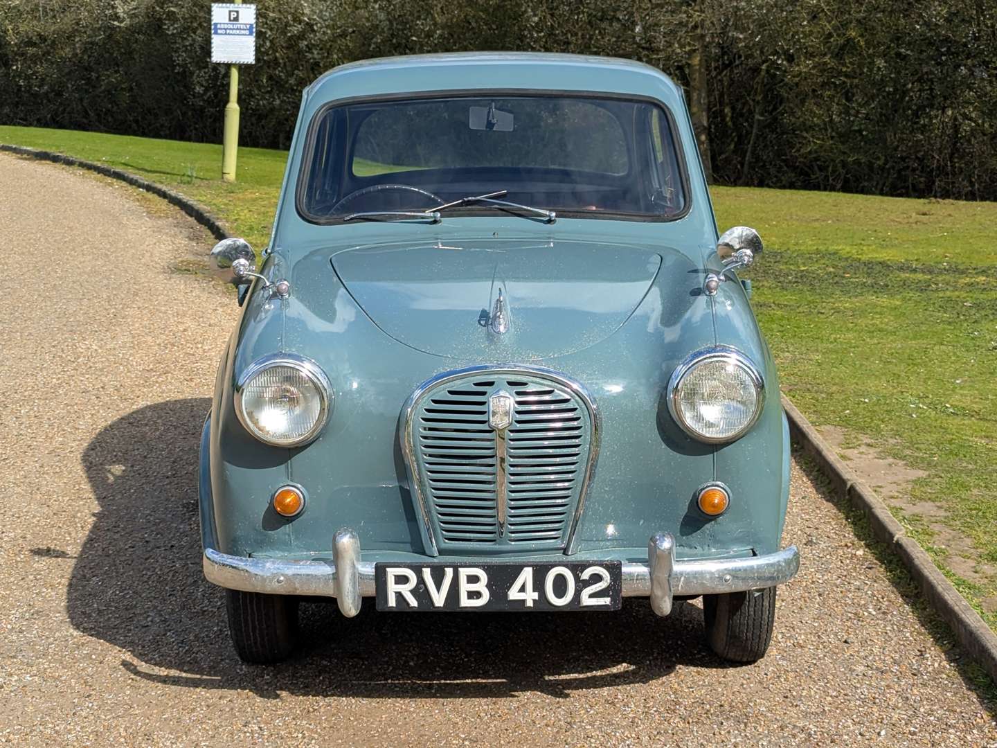 <p>1959 AUSTIN A35 SALOON&nbsp;</p>
