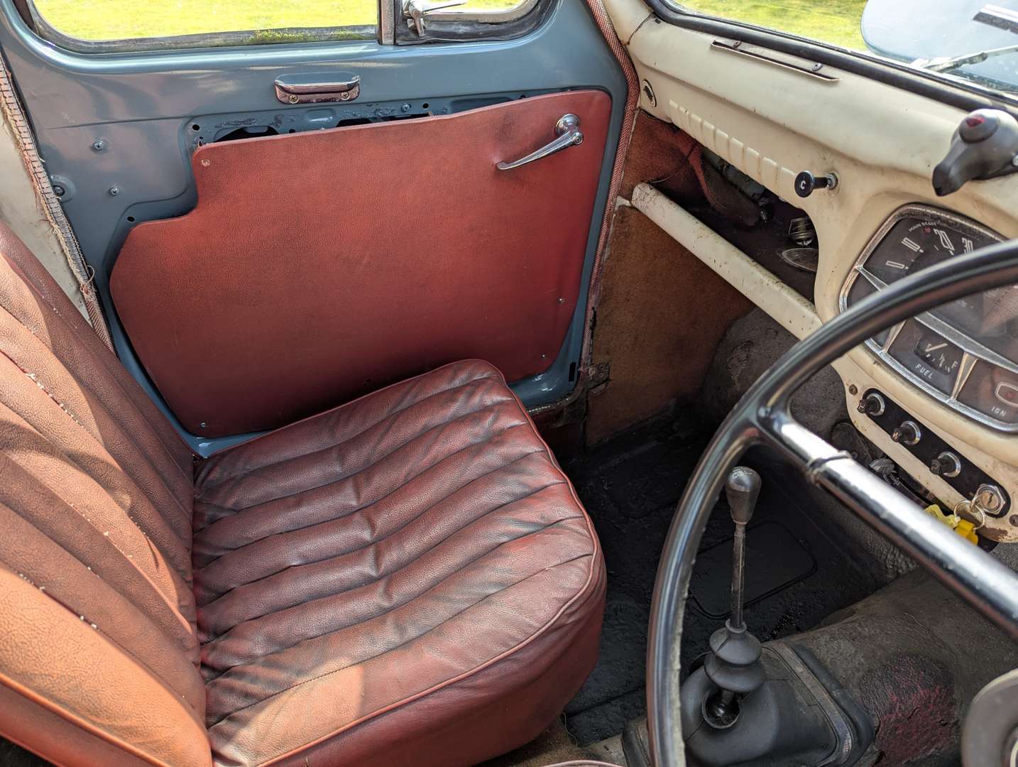 <p>1959 AUSTIN A35 SALOON&nbsp;</p>