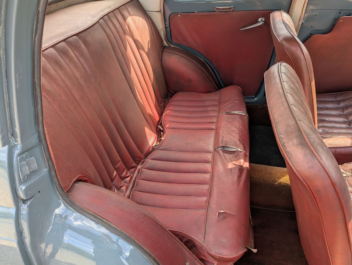 <p>1959 AUSTIN A35 SALOON&nbsp;</p>