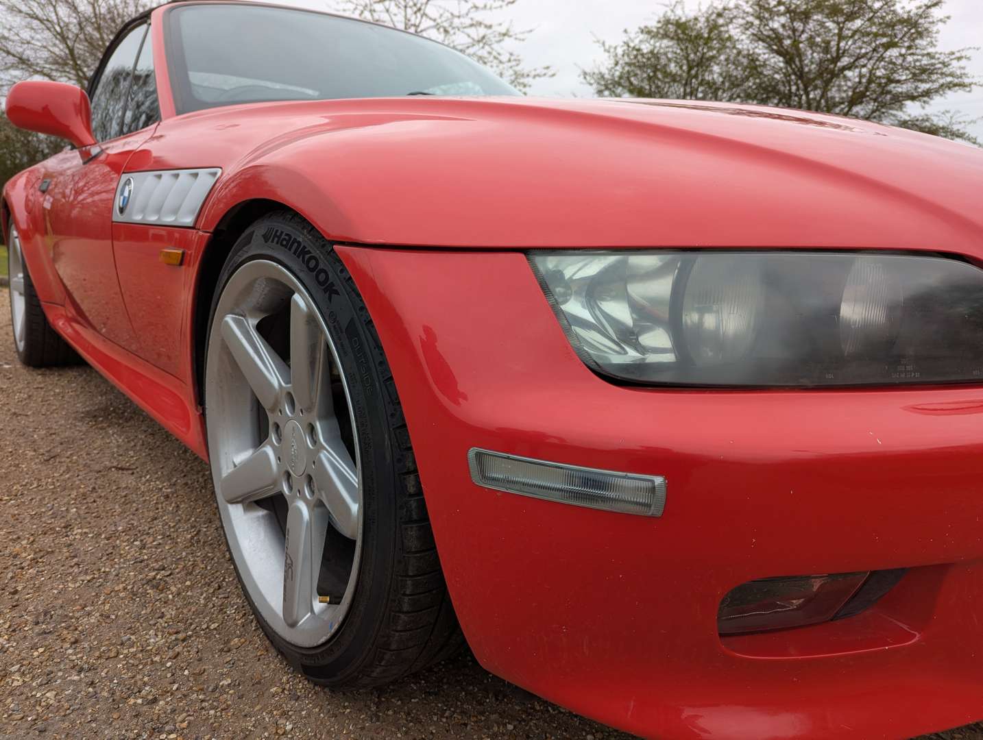 <p>1998 BMW Z3 2.8 WIDEBODY</p>