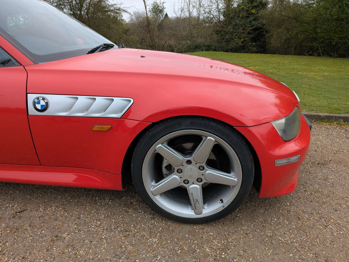 <p>1998 BMW Z3 2.8 WIDEBODY</p>