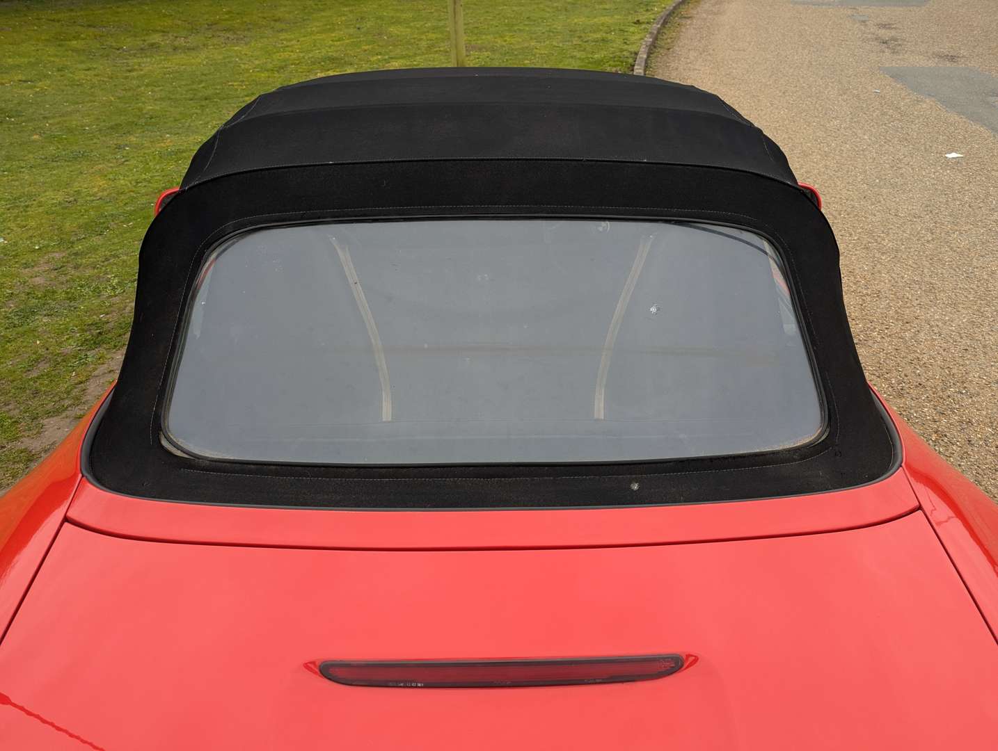 <p>1998 BMW Z3 2.8 WIDEBODY</p>