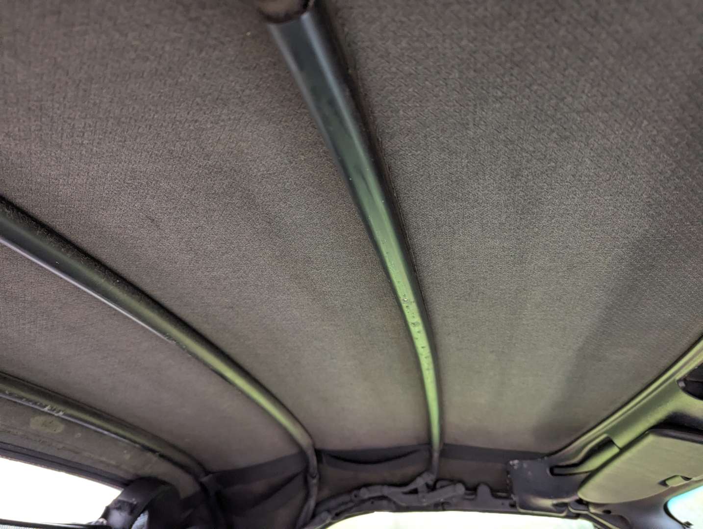 <p>1998 BMW Z3 2.8 WIDEBODY</p>