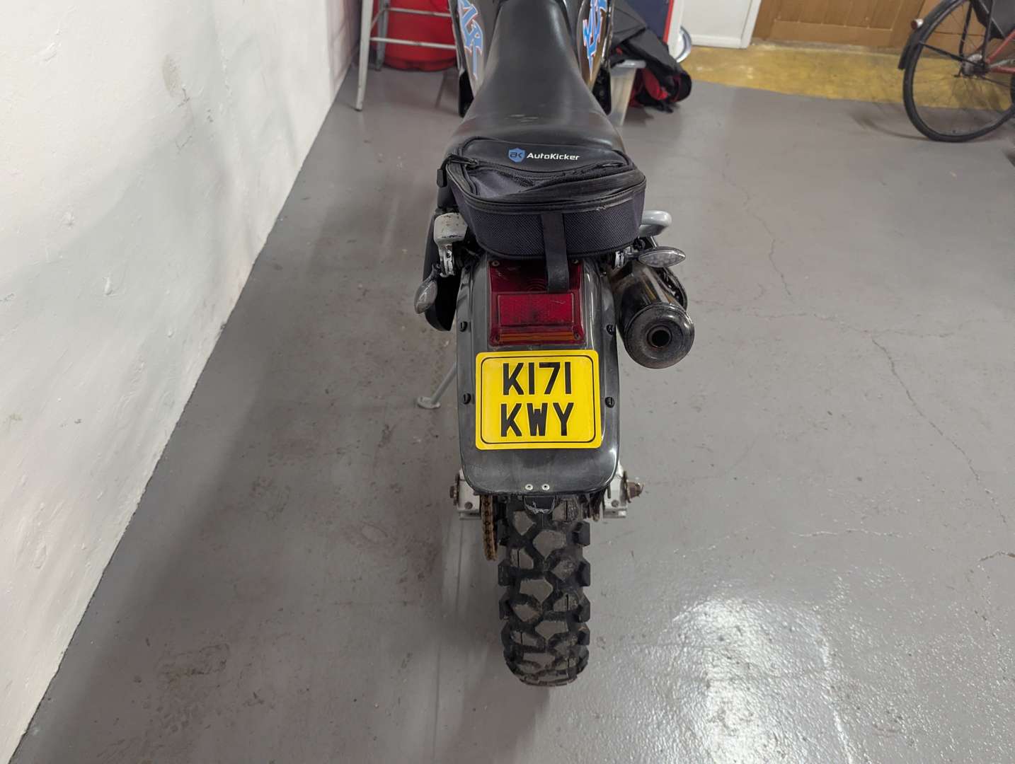 <p>1993 KAWASAKI KLR250</p>