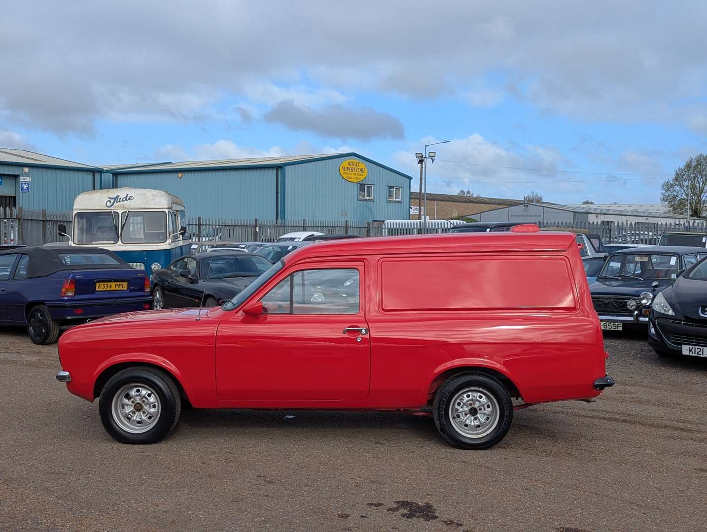 <p>1978 FORD ESCORT VAN MKII</p>