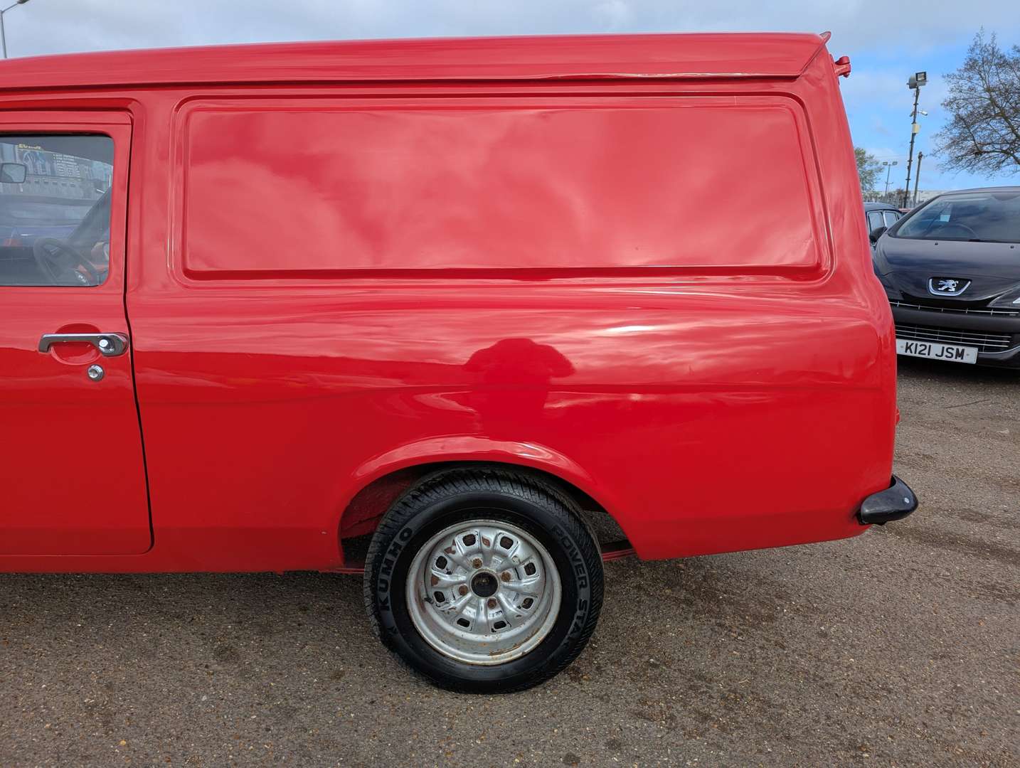 <p>1978 FORD ESCORT VAN MKII</p>