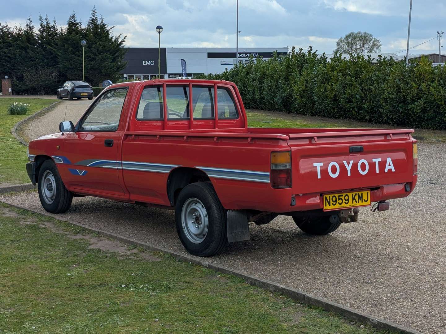 <p>1996 TOYOTA HI-LUX</p>