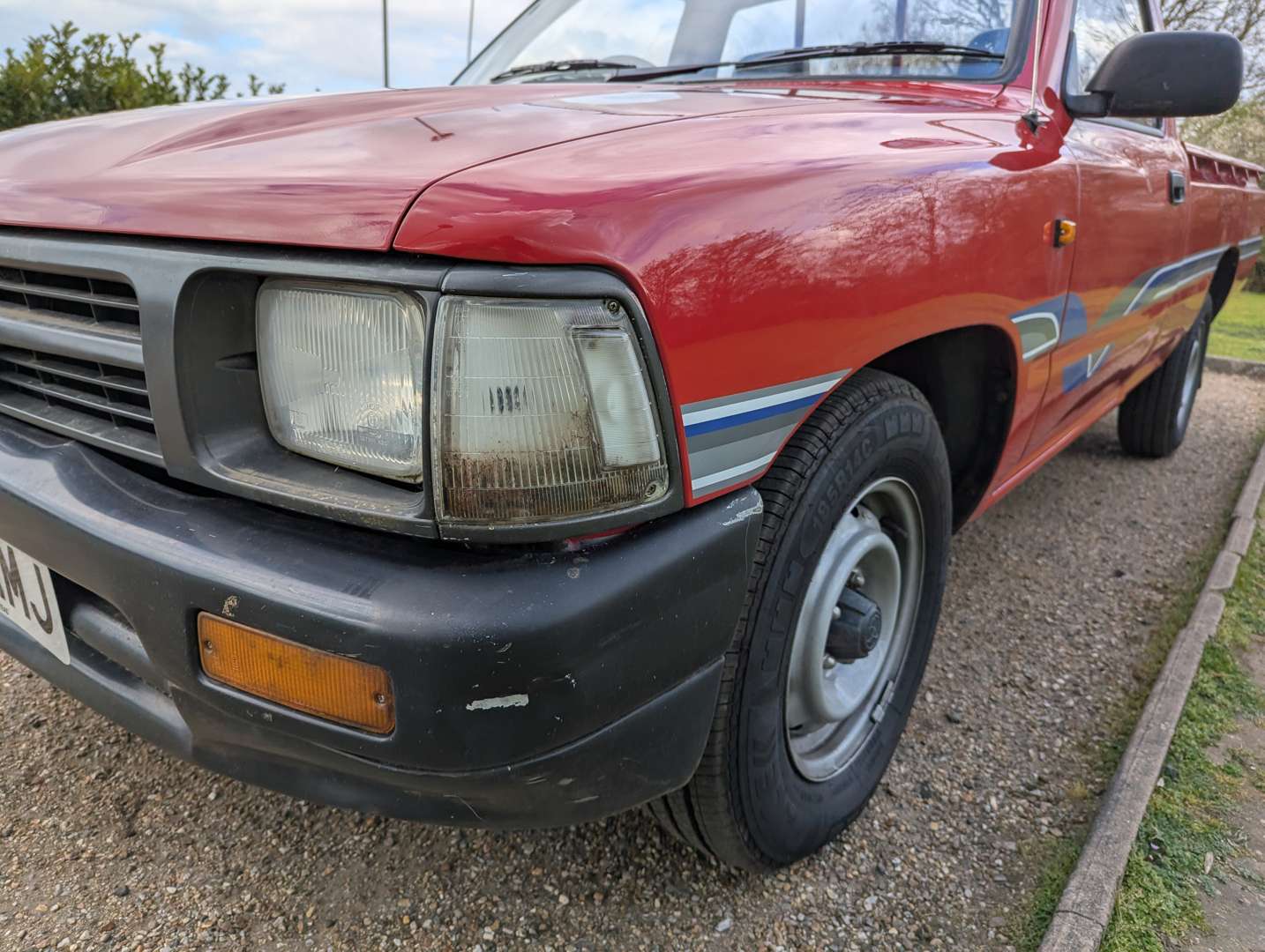 <p>1996 TOYOTA HI-LUX</p>