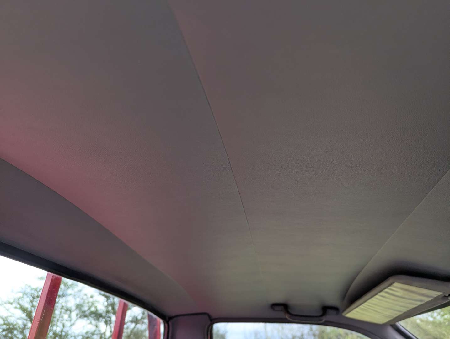 <p>1996 TOYOTA HI-LUX</p>