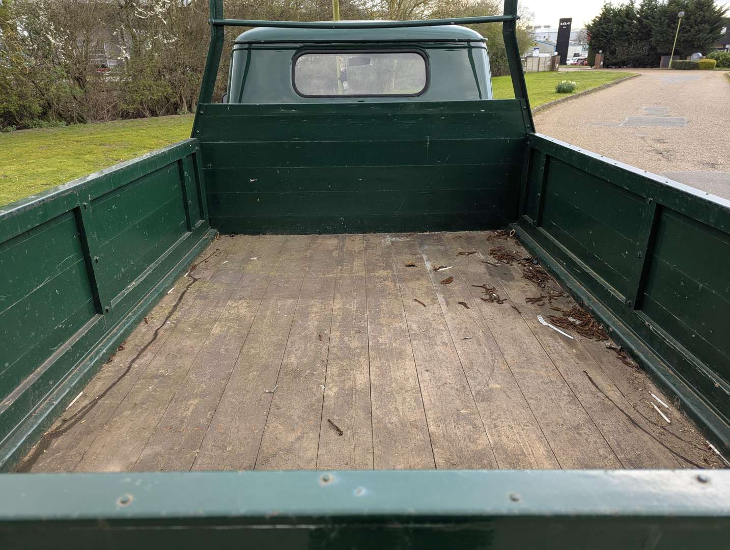 <p>1961 FORD THAMES PICK-UP</p>