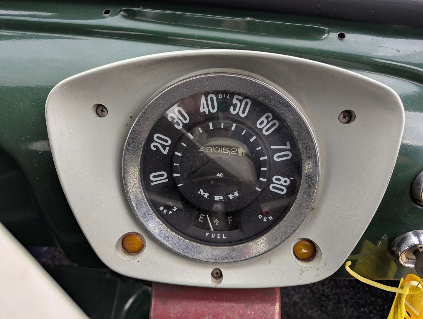 <p>1961 FORD THAMES PICK-UP</p>