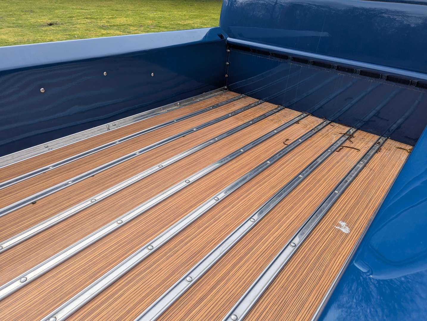 <p>1949 CHEVROLET PICK-UP LHD</p>