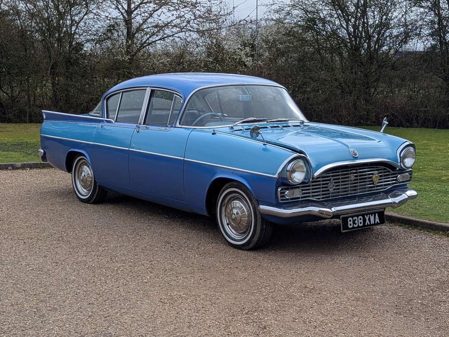 <p>1962 VAUXHALL CRESTA PA</p>