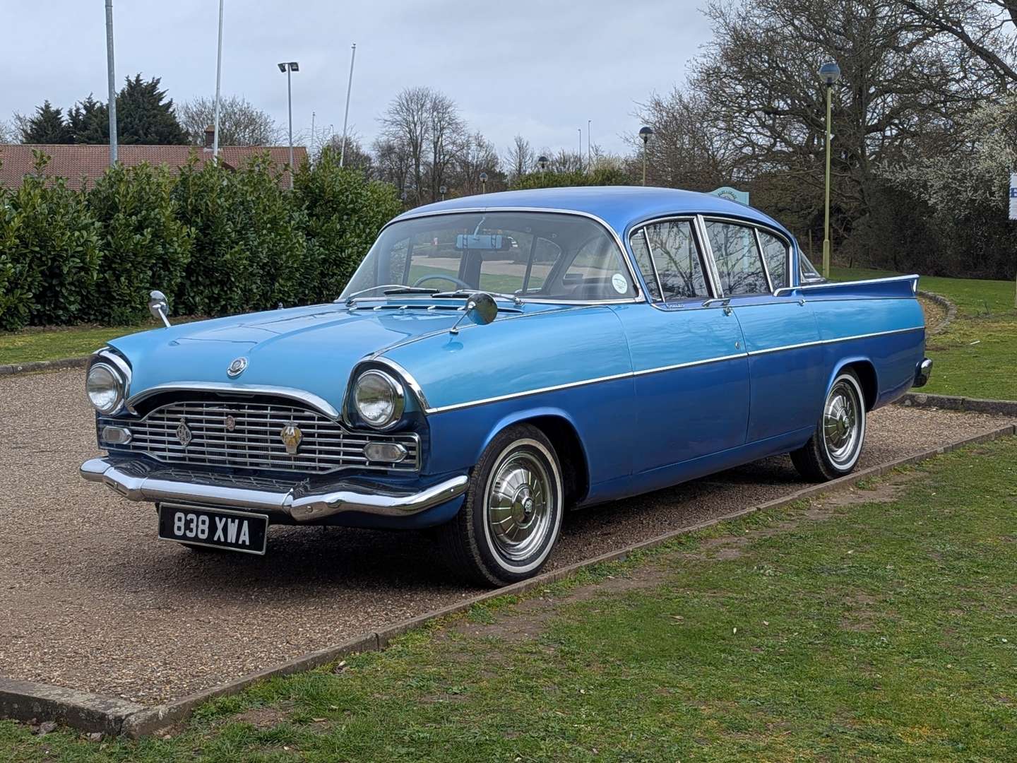 <p>1962 VAUXHALL CRESTA PA</p>