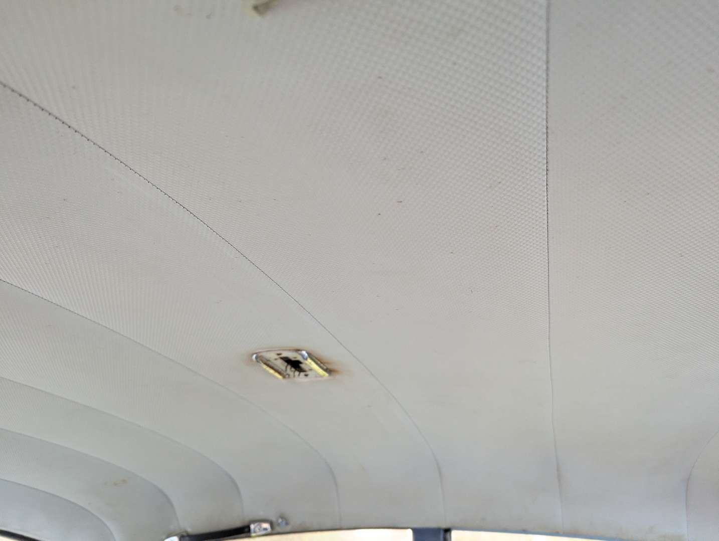 <p>1962 VAUXHALL CRESTA PA</p>