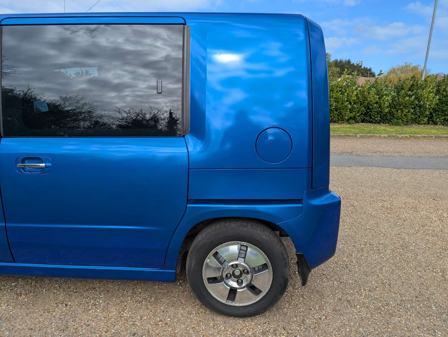 <p>2004 HONDA MOBILIO SPIKE</p>