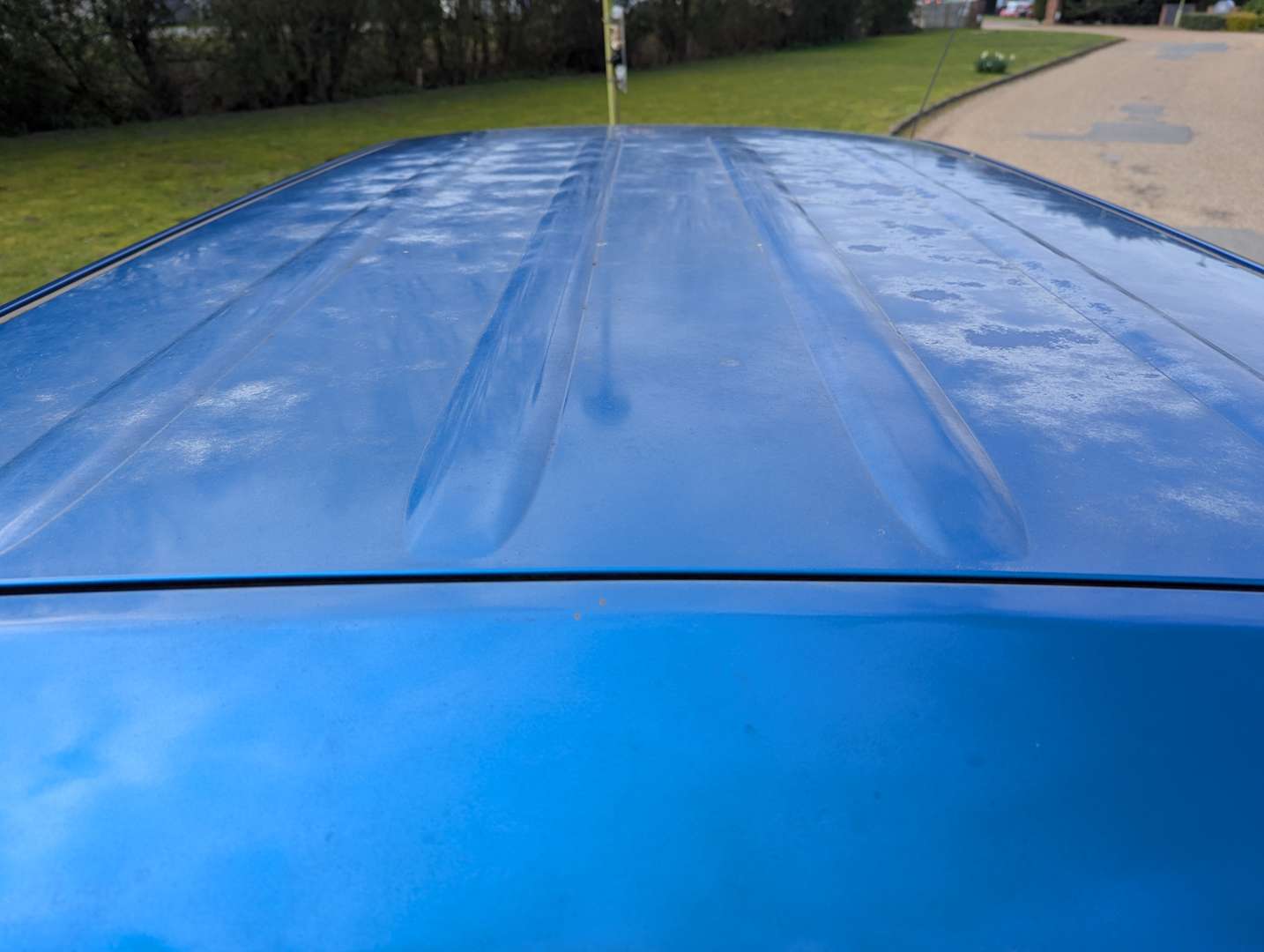 <p>2004 HONDA MOBILIO SPIKE</p>