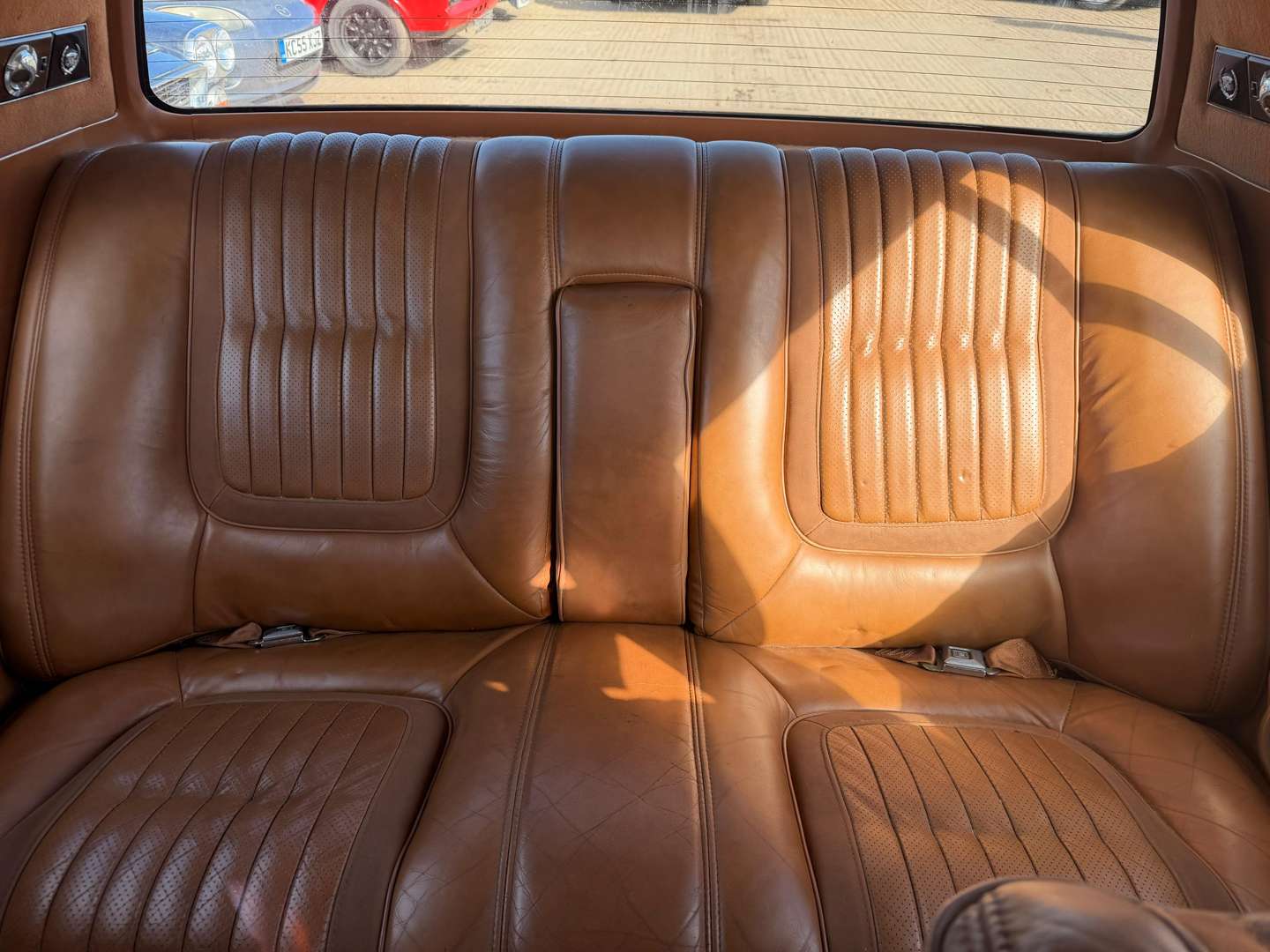 <p>1978 CADILLAC SEVILLE ELEGANT</p>