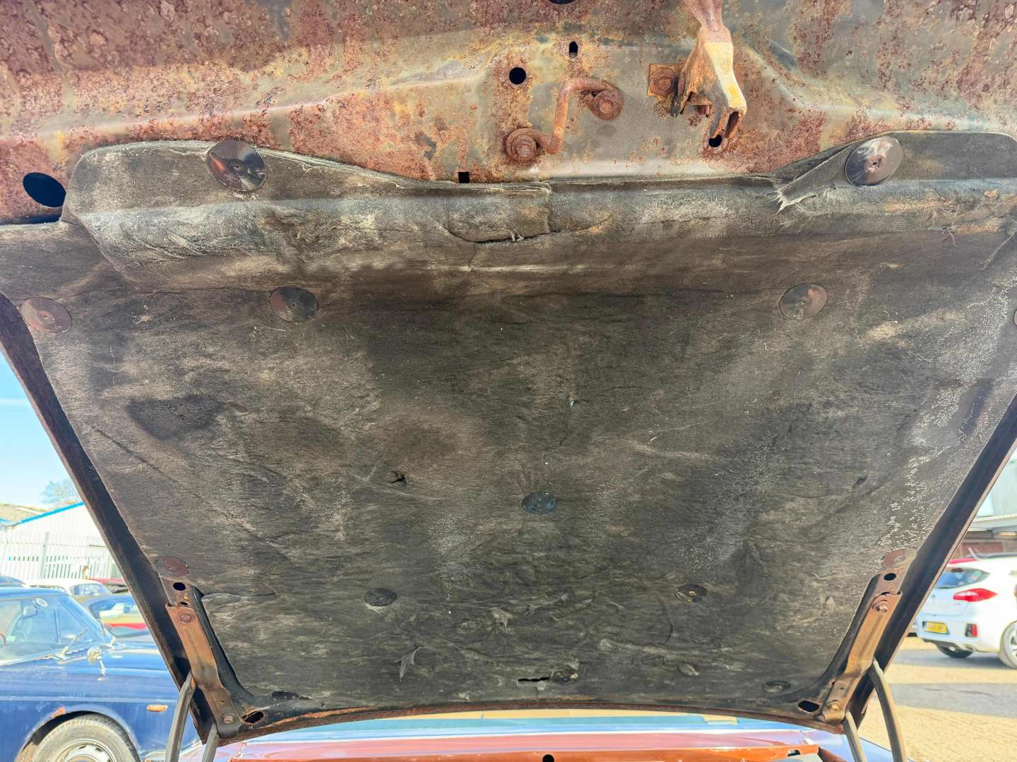 <p>1978 CADILLAC SEVILLE ELEGANT</p>