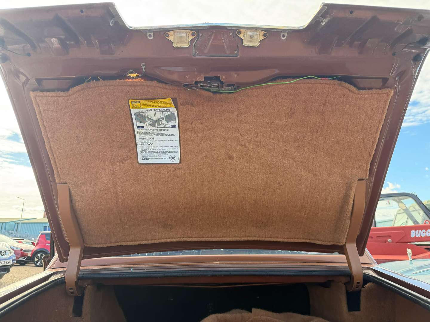 <p>1978 CADILLAC SEVILLE ELEGANT</p>