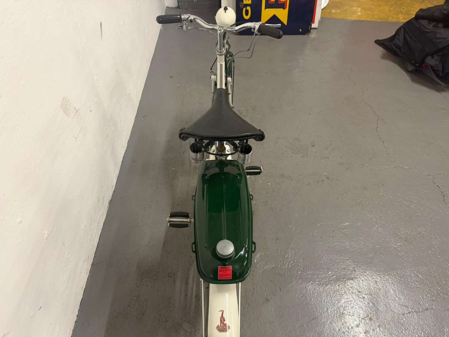 <p>1964 RALEIGH RUNABOUT</p>