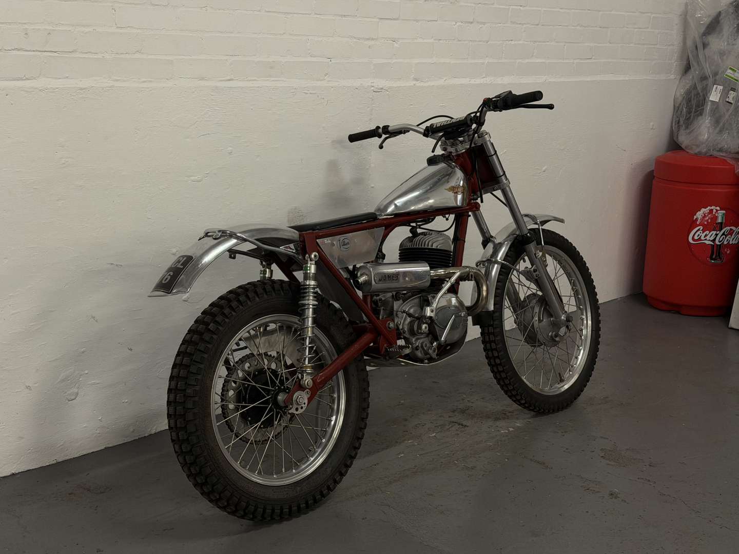 <p>1957 JAMES TRIALS BIKE</p>