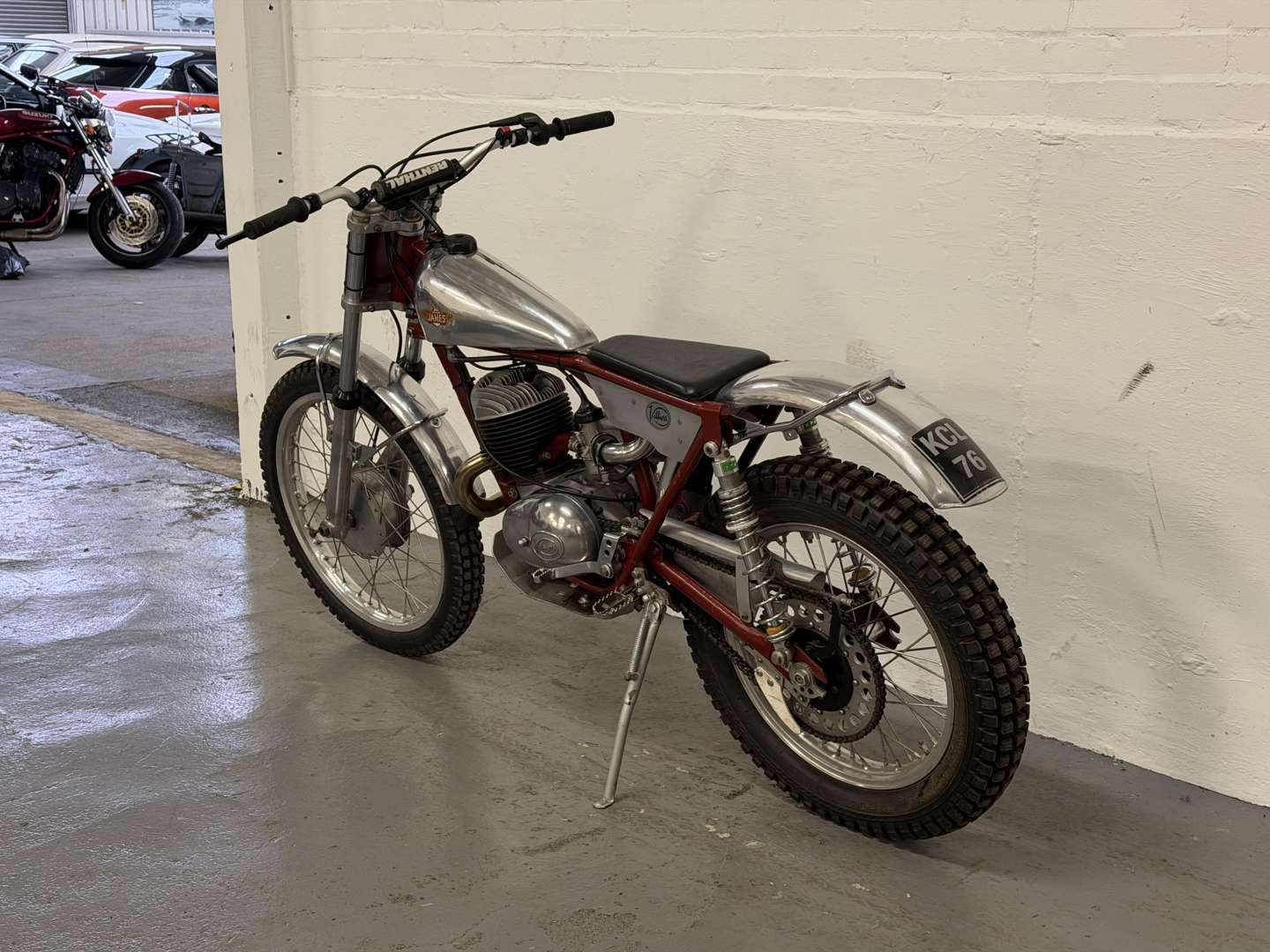 <p>1957 JAMES TRIALS BIKE</p>