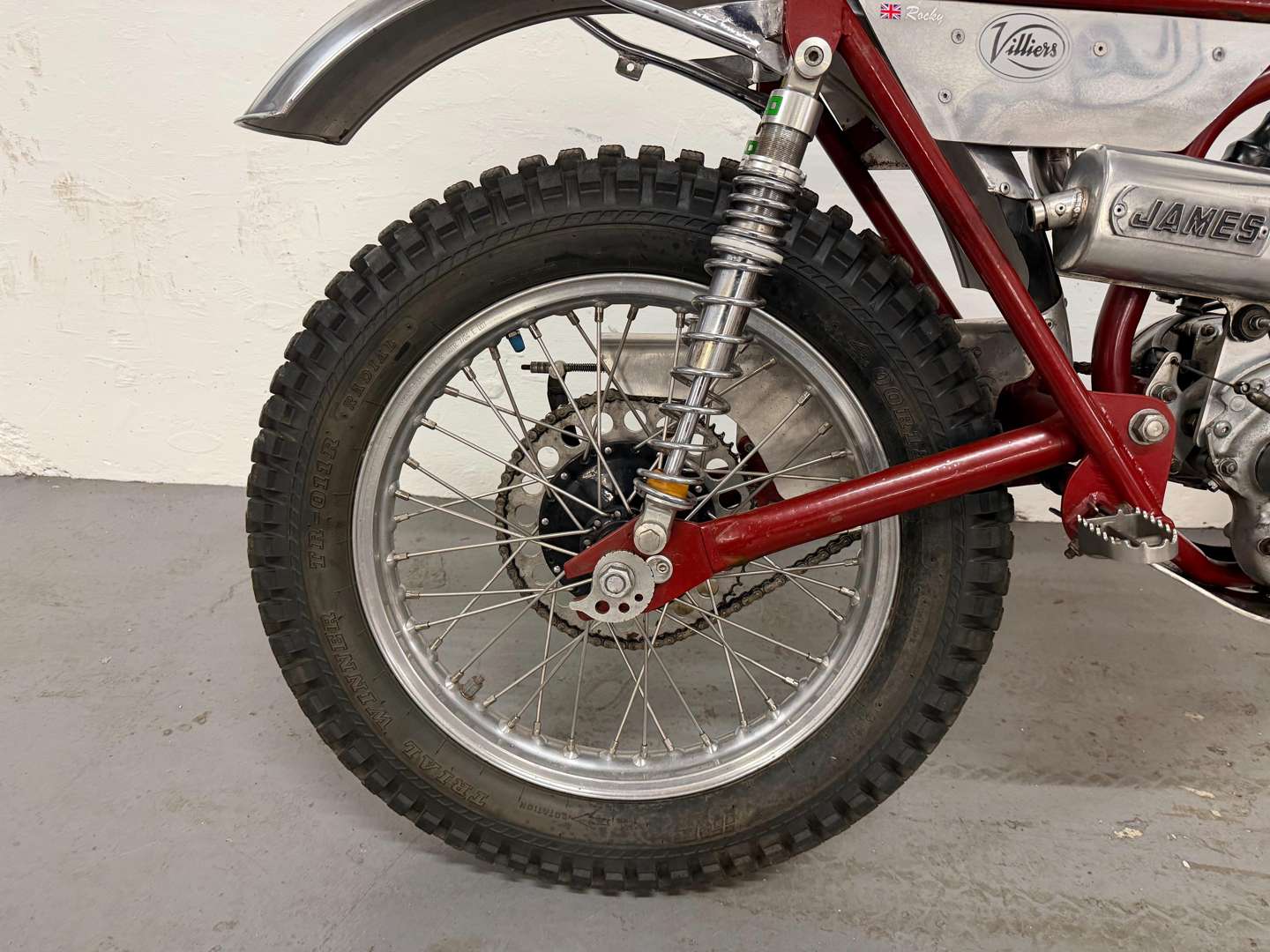 <p>1957 JAMES TRIALS BIKE</p>