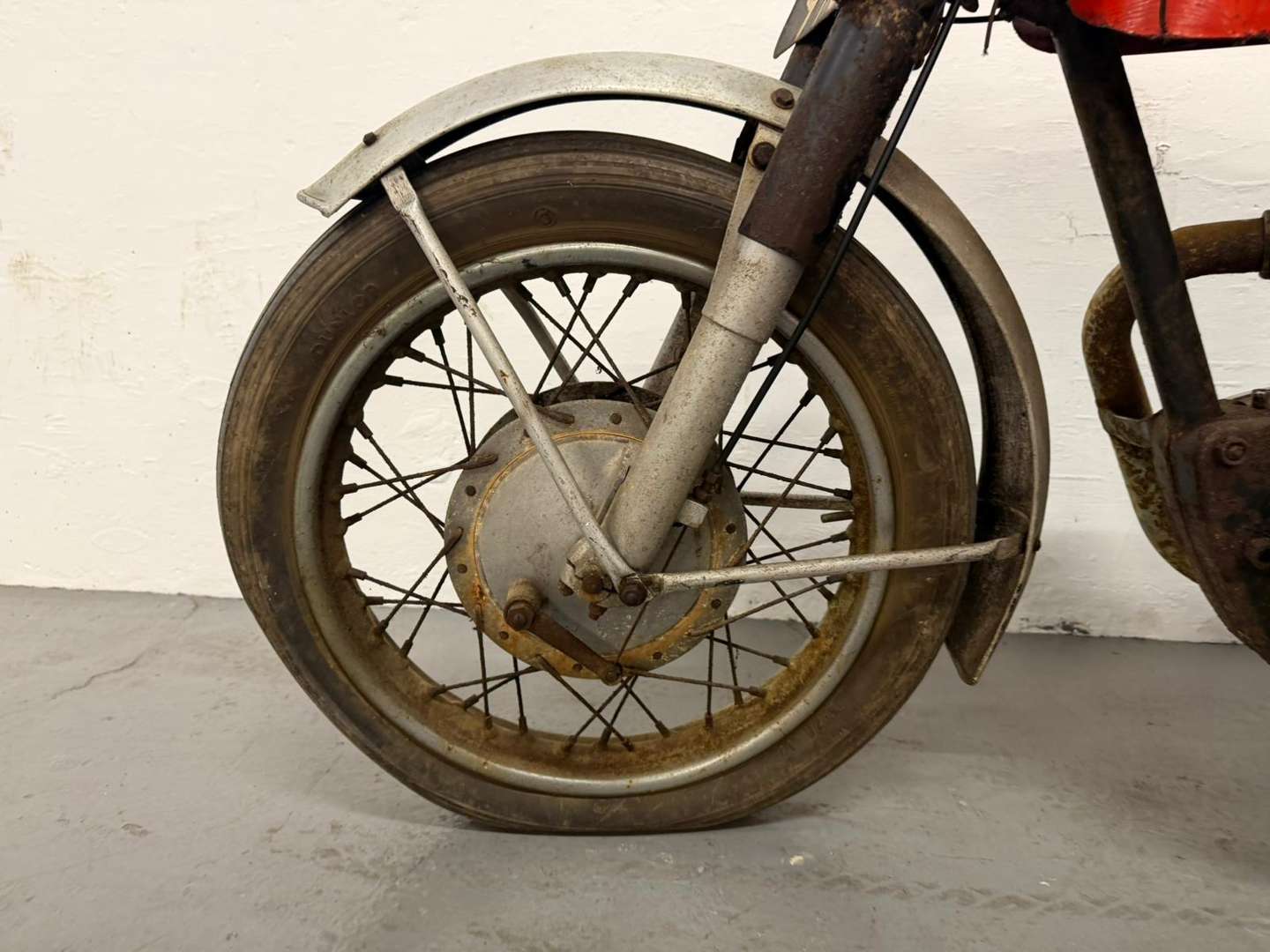 <p>1959 ROYAL ENFIELD CRUSADE SPORTS</p>