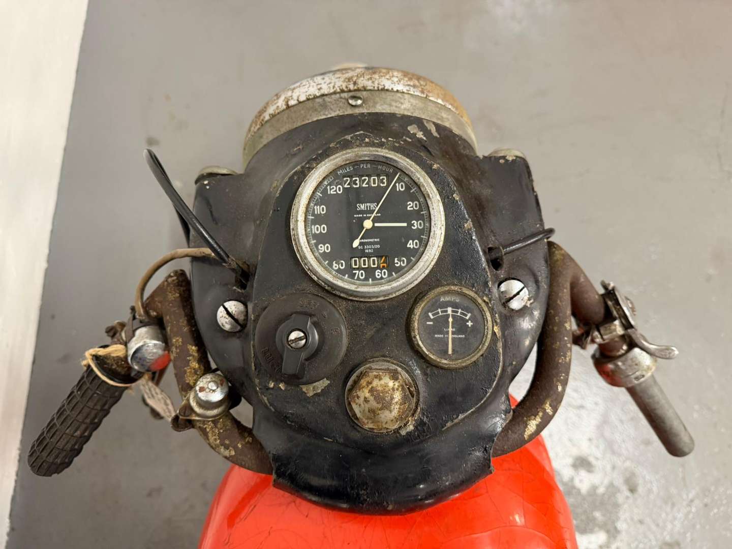 <p>1959 ROYAL ENFIELD CRUSADE SPORTS</p>