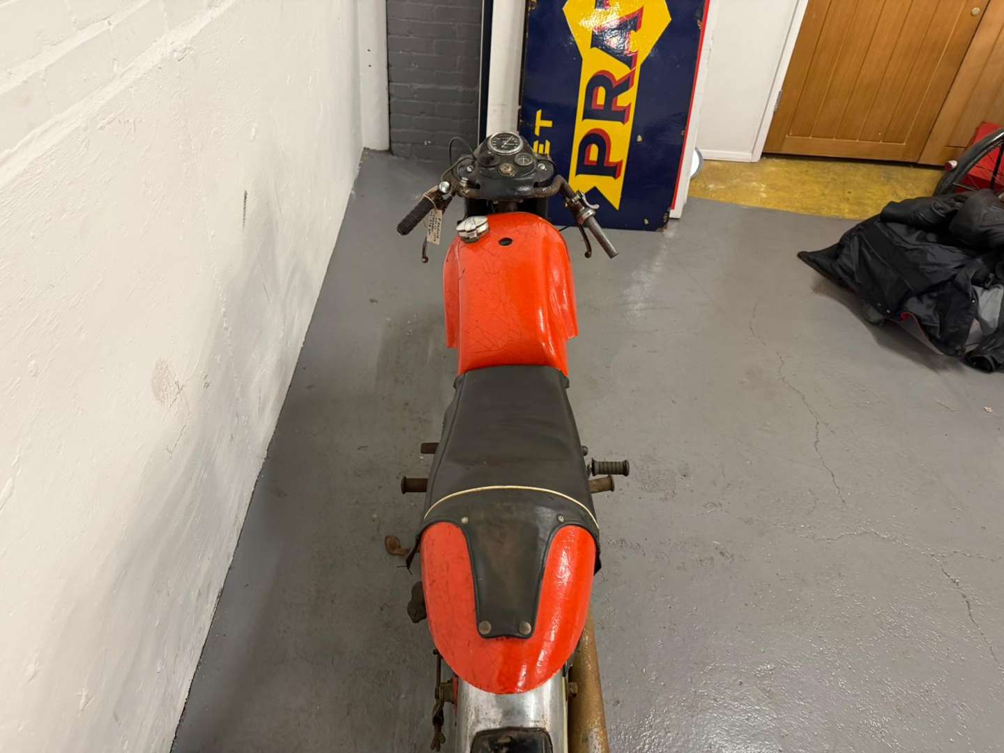 <p>1959 ROYAL ENFIELD CRUSADE SPORTS</p>