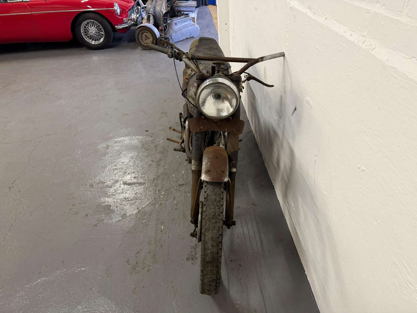 <p>1949 BSA ZB32 GOLD STAR</p>