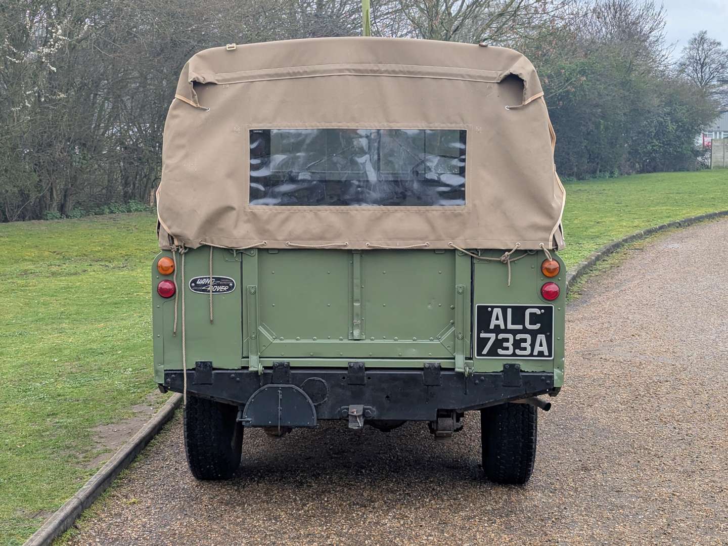 <p>1963 LAND ROVER SERIES IIA</p>