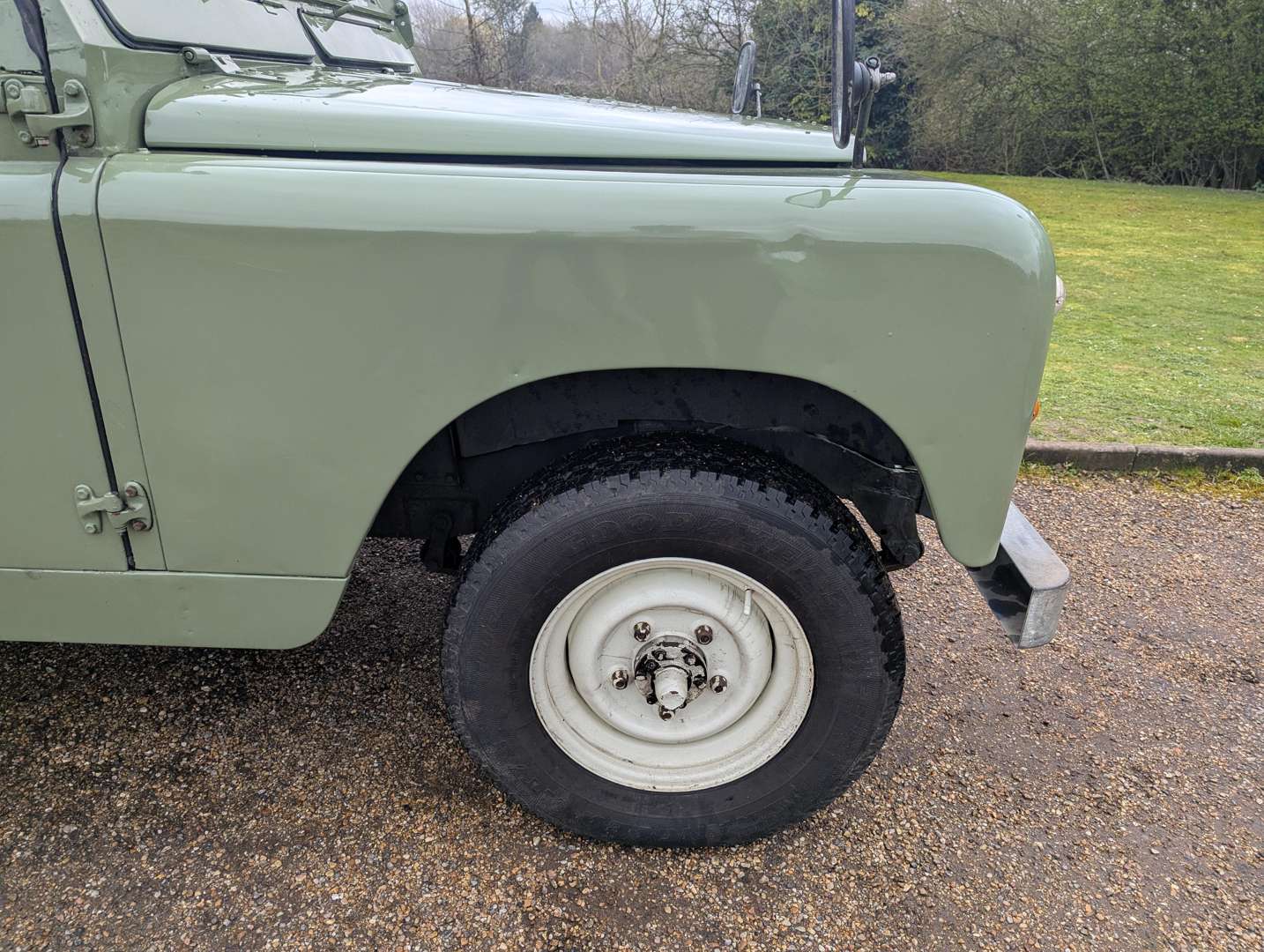 <p>1963 LAND ROVER SERIES IIA</p>