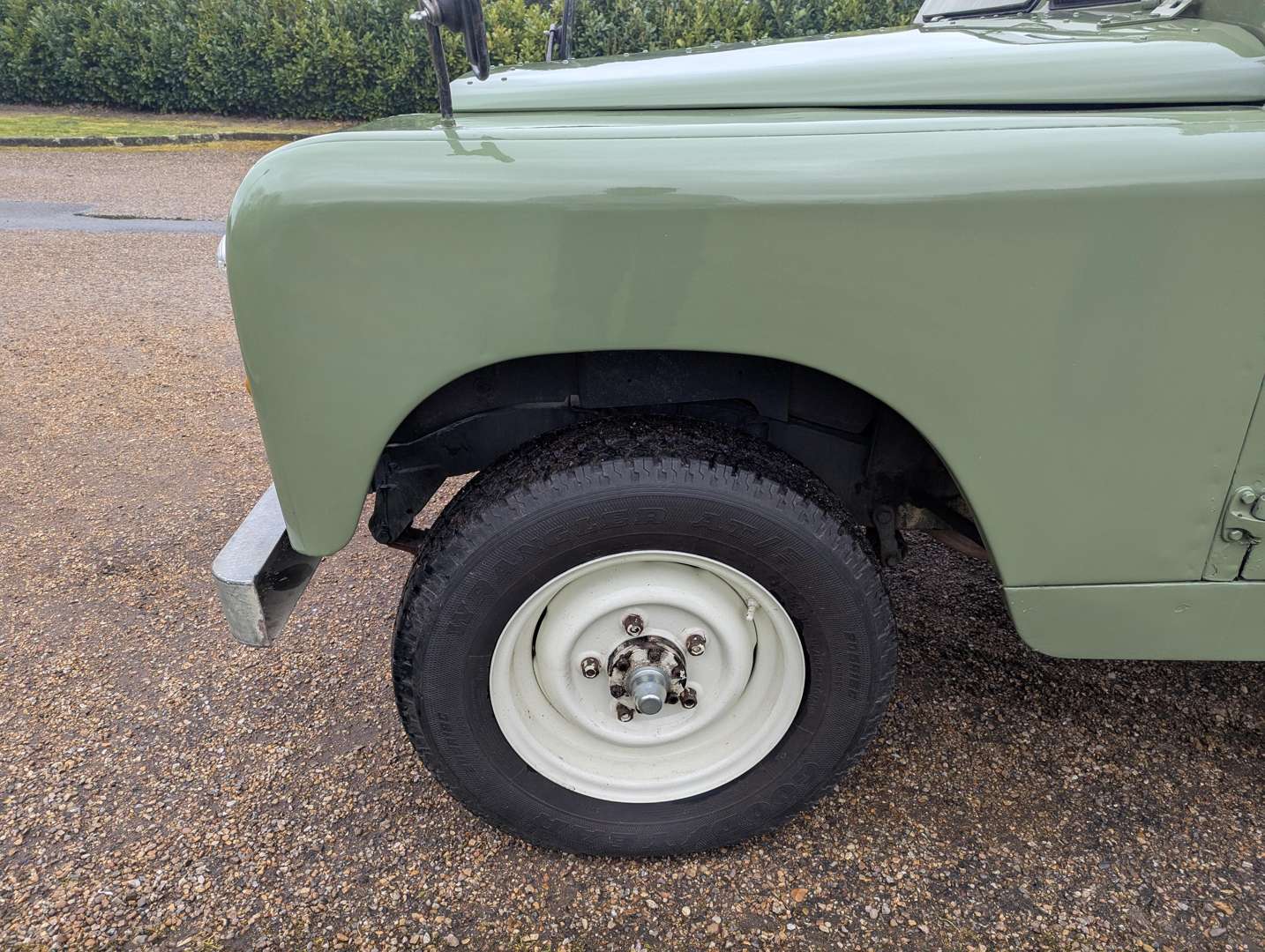 <p>1963 LAND ROVER SERIES IIA</p>