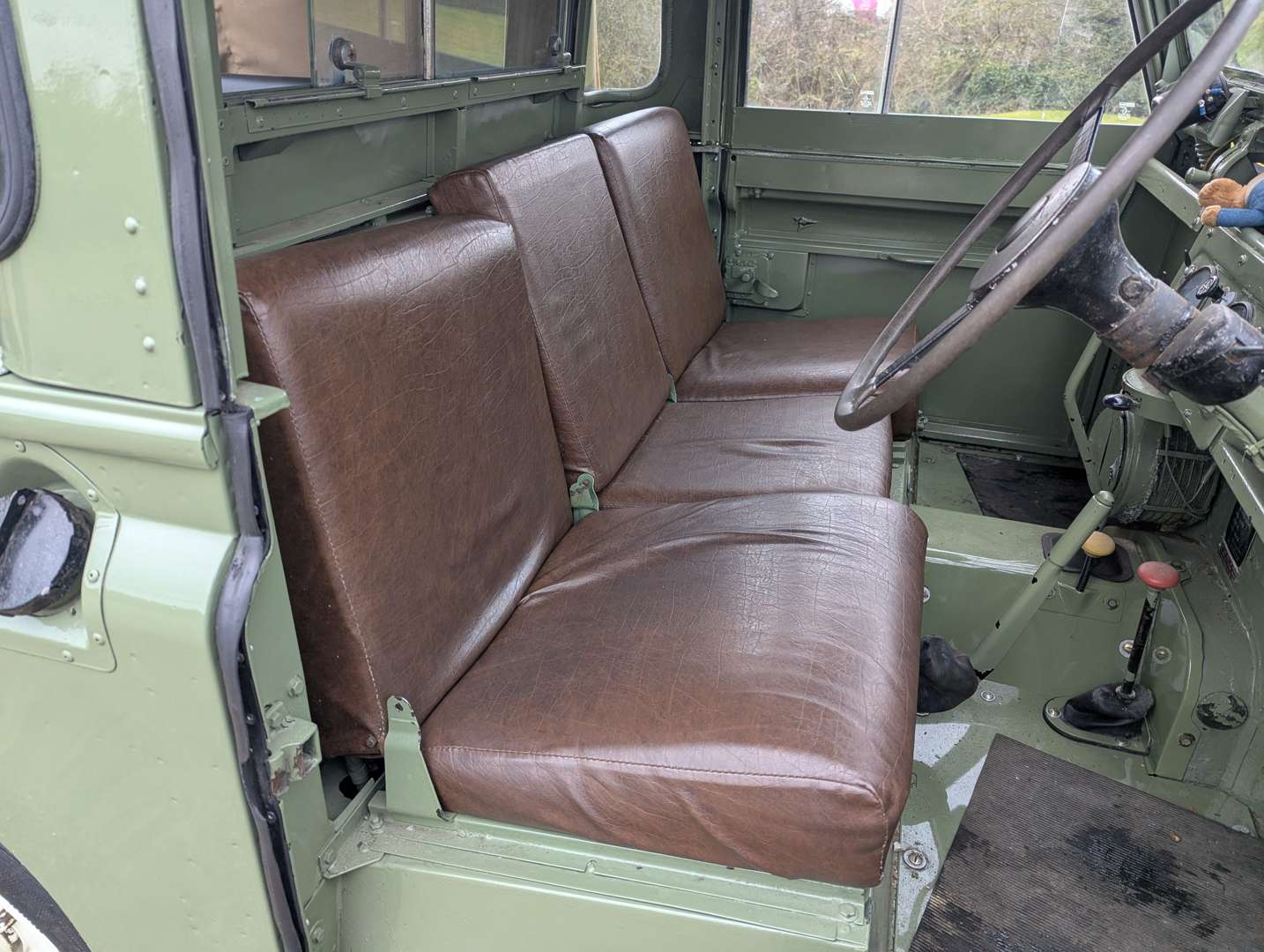 <p>1963 LAND ROVER SERIES IIA</p>