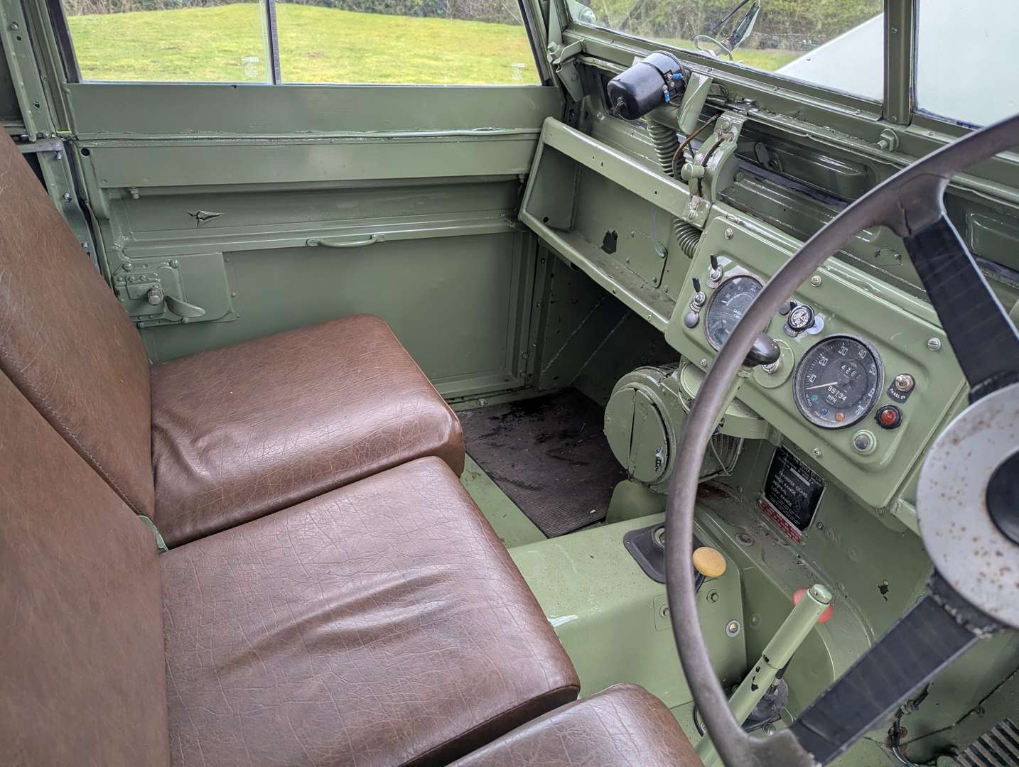 <p>1963 LAND ROVER SERIES IIA</p>