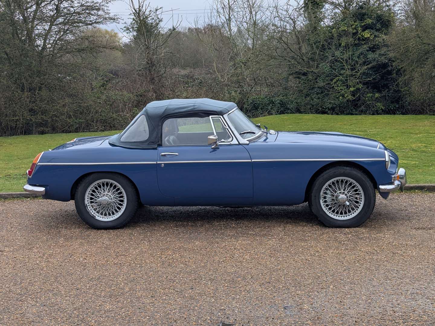 <p>1968 MG C ROADSTER</p>