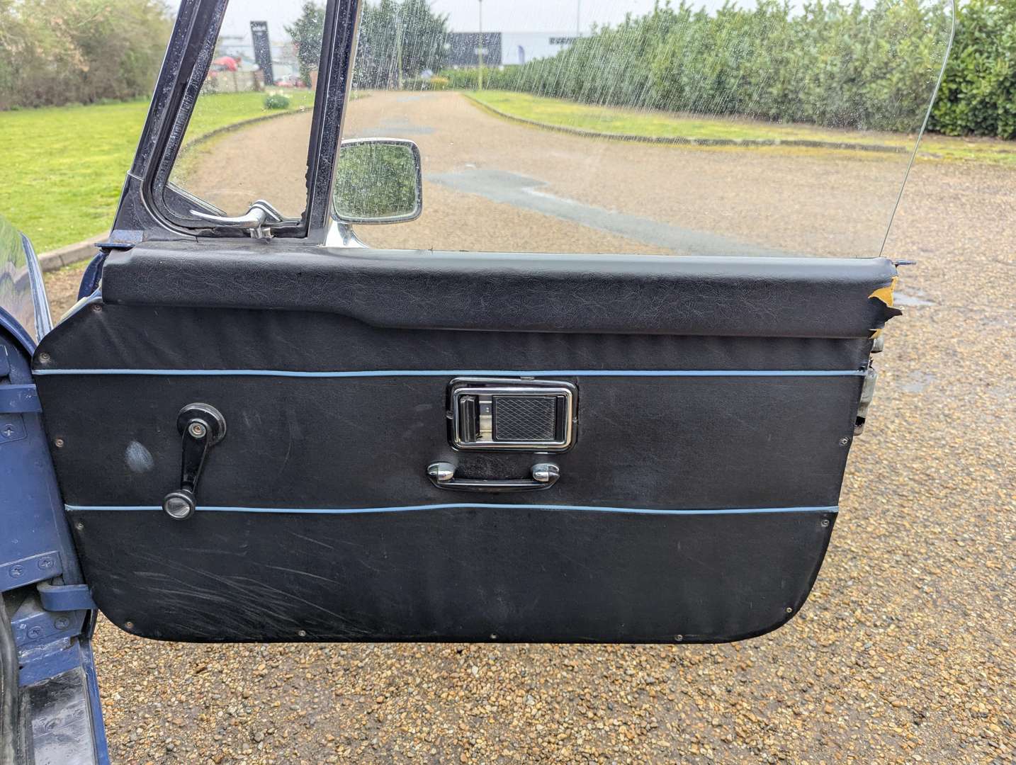 <p>1968 MG C ROADSTER</p>