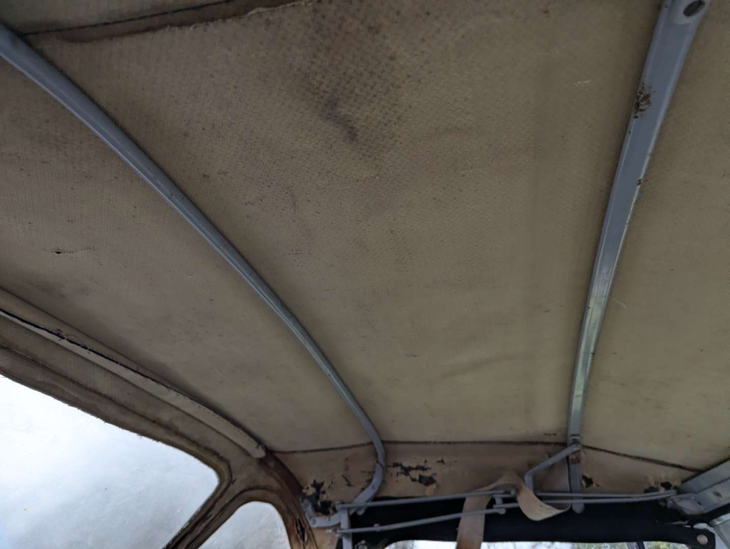 <p>1968 MG C ROADSTER</p>