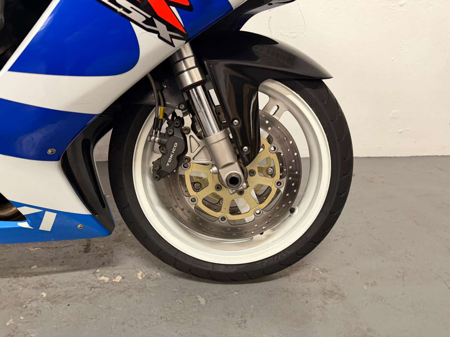 <p>2000 SUZUKI GSX-R750Y</p>
