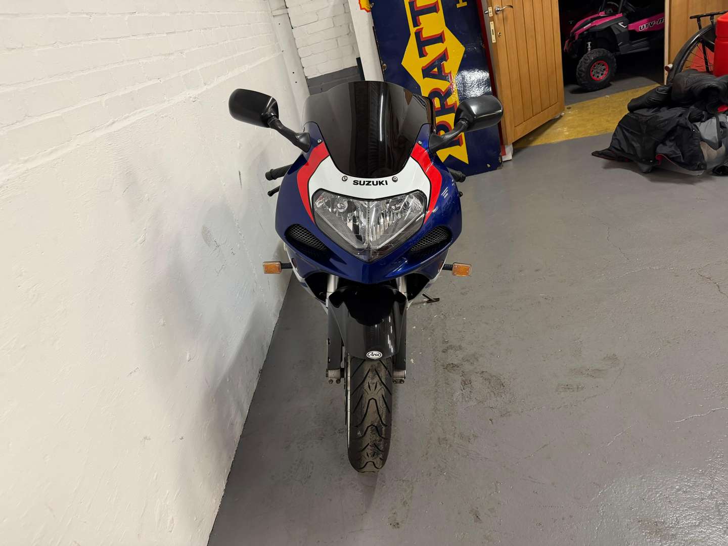 <p>2000 SUZUKI GSX-R750Y</p>