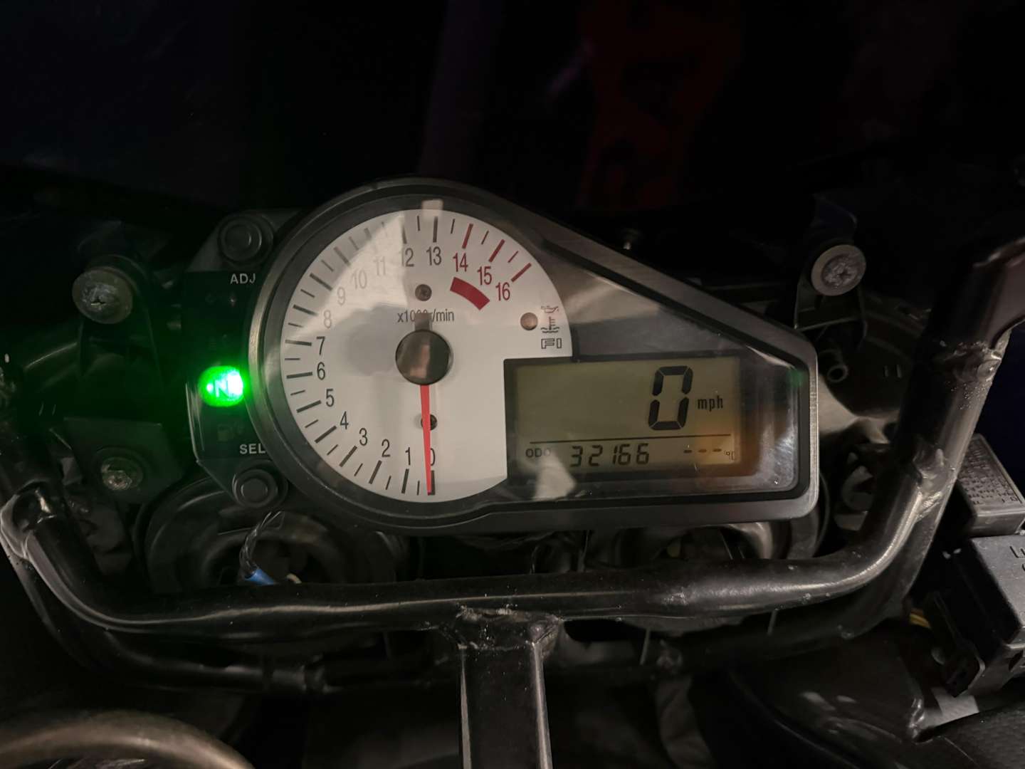 <p>2000 SUZUKI GSX-R750Y</p>