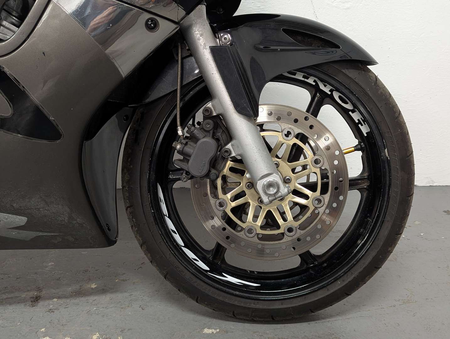 <p>1997 HONDA CBR 600F</p>