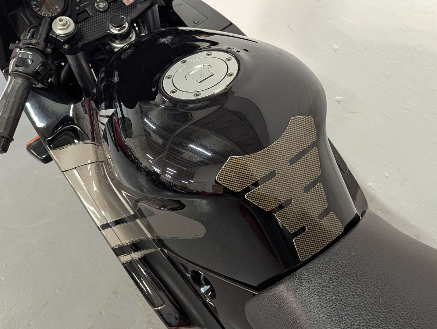 <p>1997 HONDA CBR 600F</p>