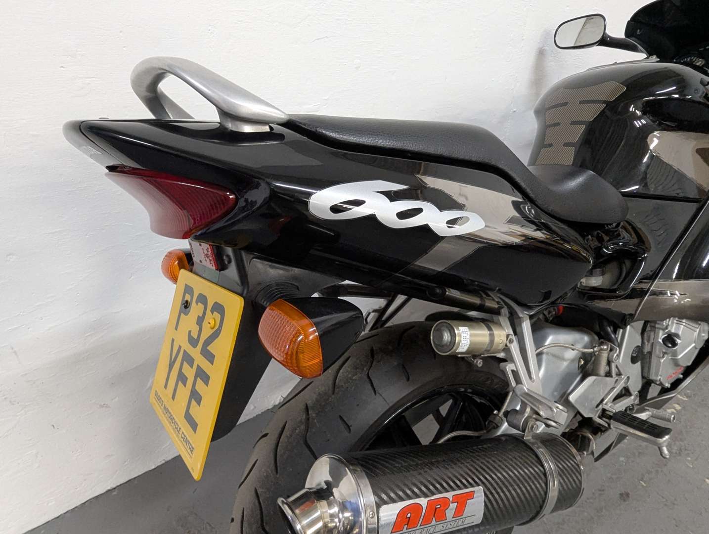 <p>1997 HONDA CBR 600F</p>