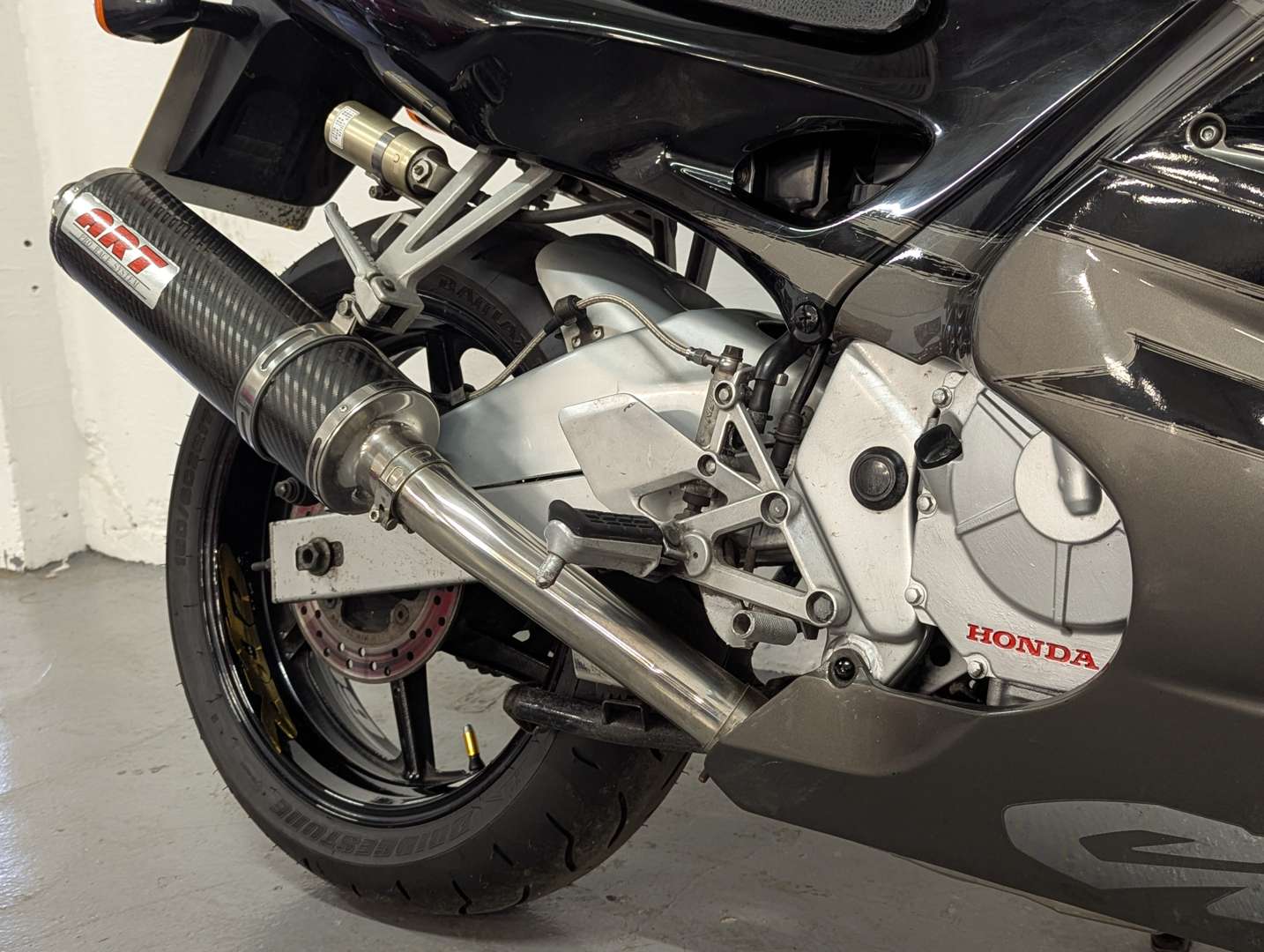 <p>1997 HONDA CBR 600F</p>