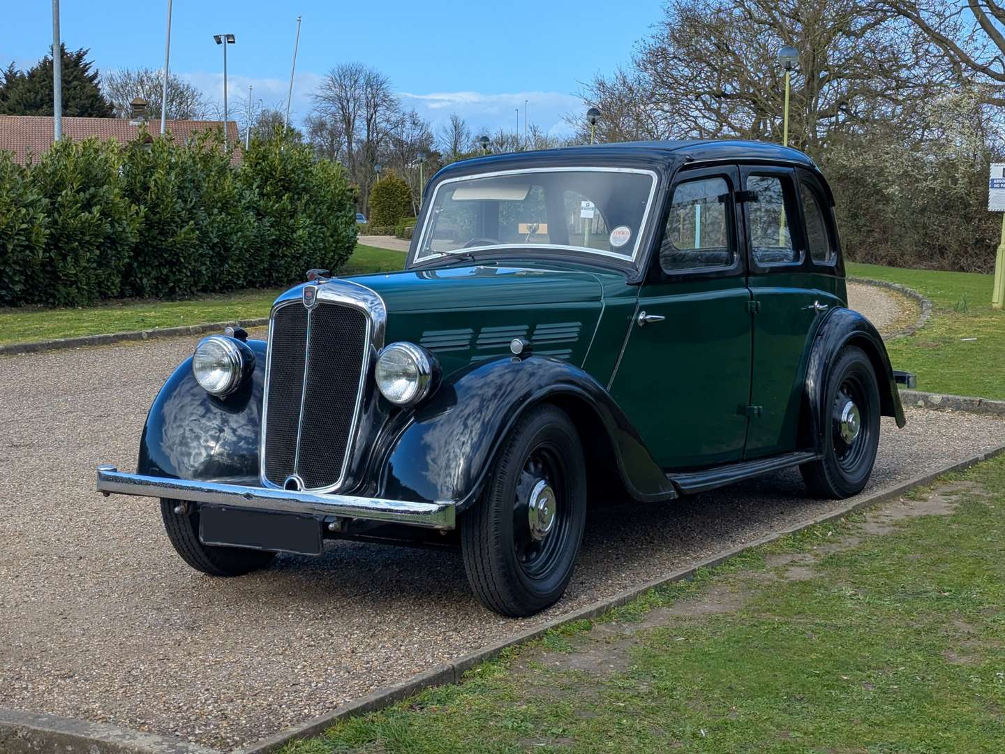 <p>1937 MORRIS 12 HP</p>