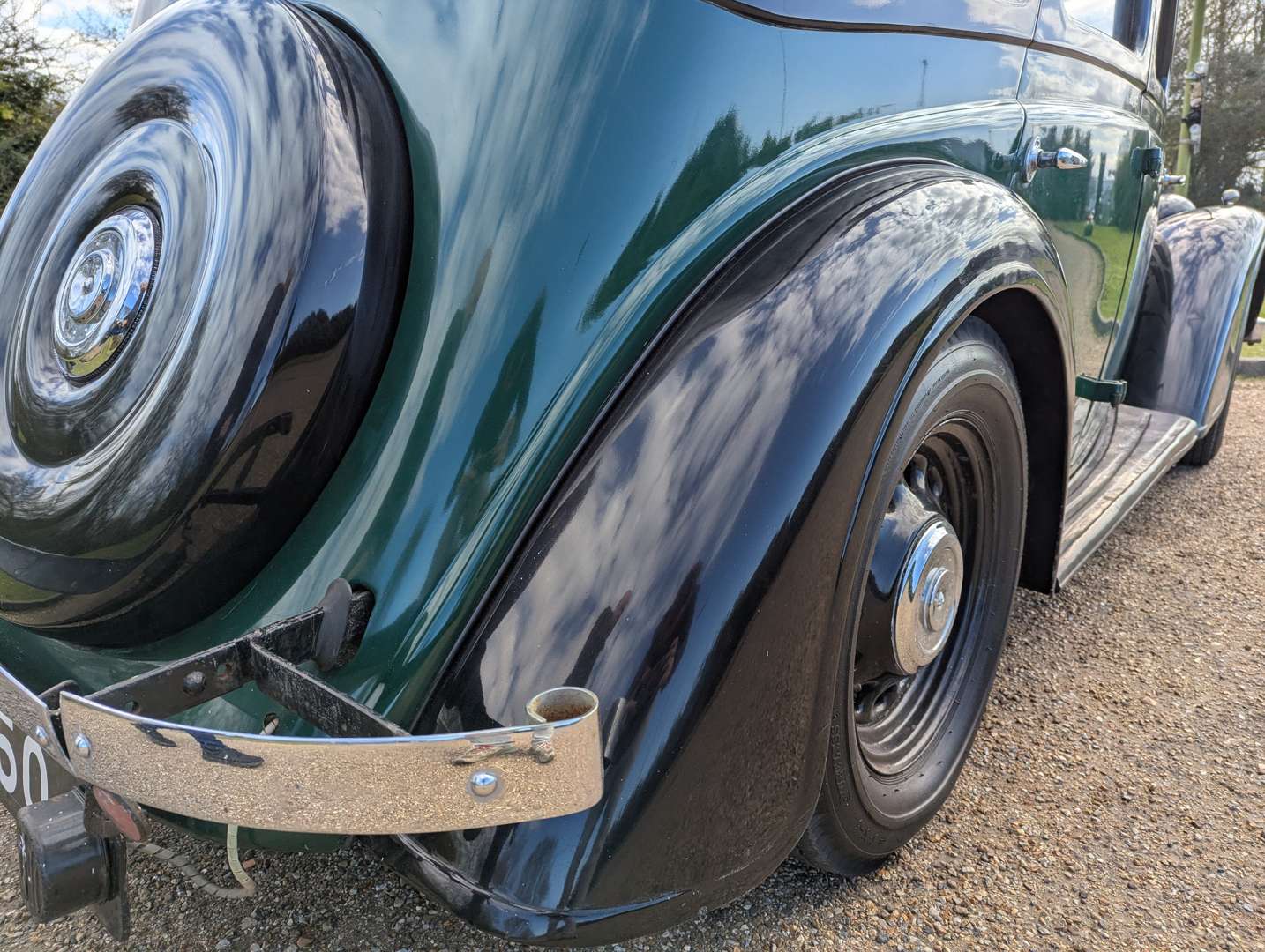 <p>1937 MORRIS 12 HP</p>