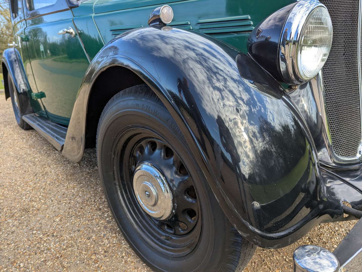 <p>1937 MORRIS 12 HP</p>